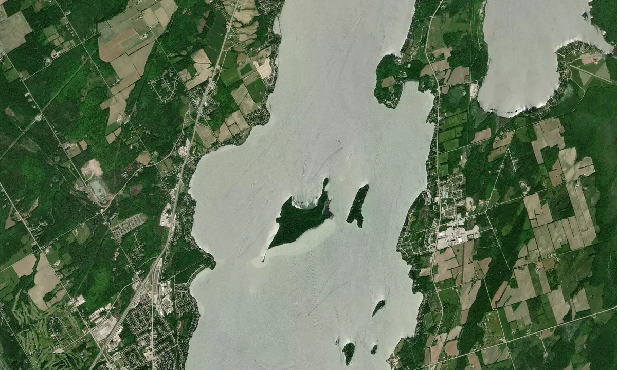 Flyfoto av Chiefs Island