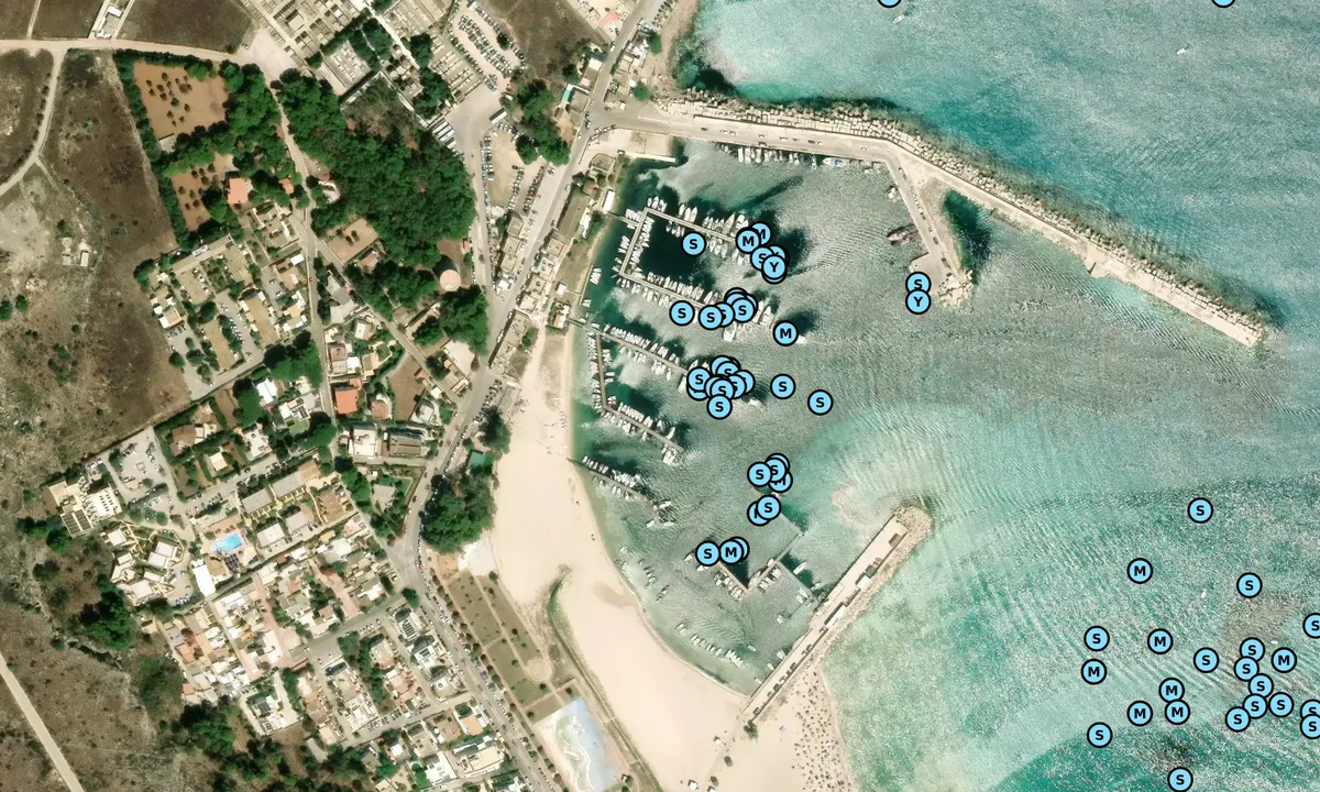 Satelite image of Circolo Nautico La Traina 1