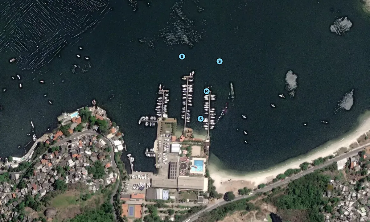 Satelite image of Clube Naval Charitas