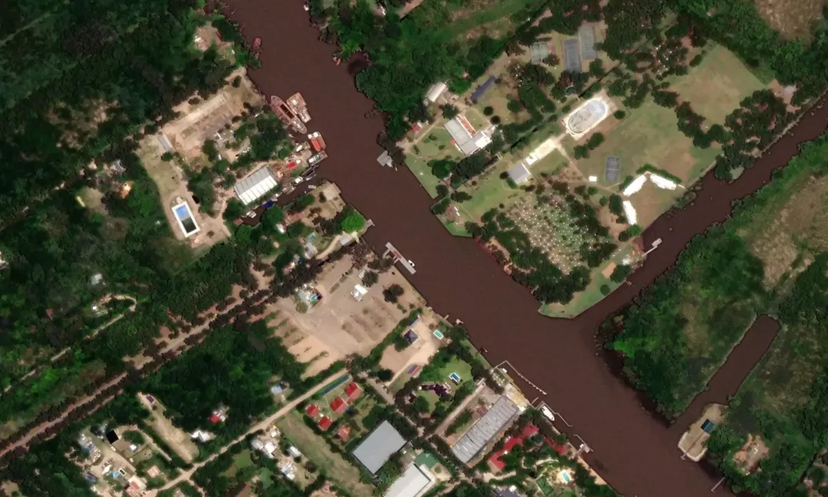 Satelite image of Combustible YPF ACA