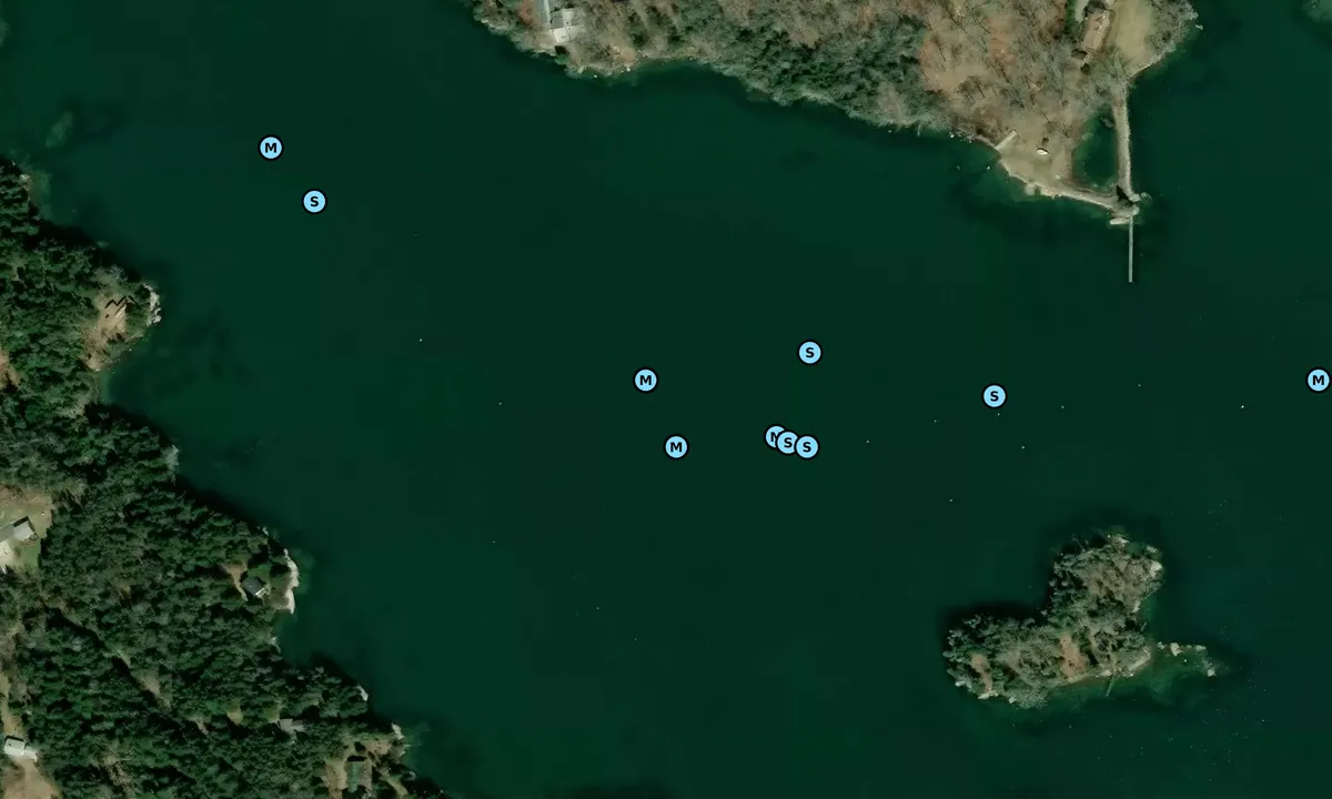 Satelite image of Deep Hole (outside)