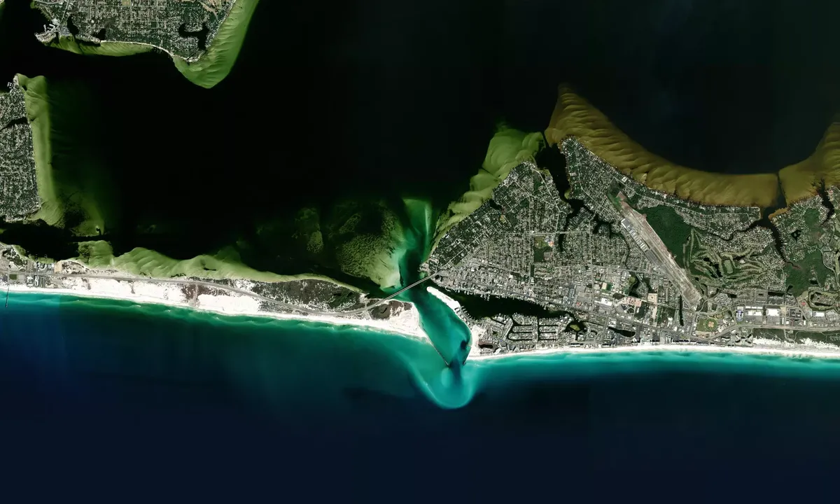 Flyfoto av Destin Marina