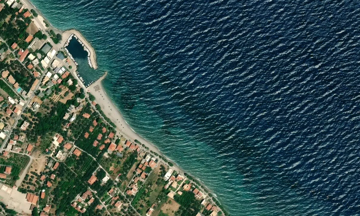 Satelite image of Diakopto