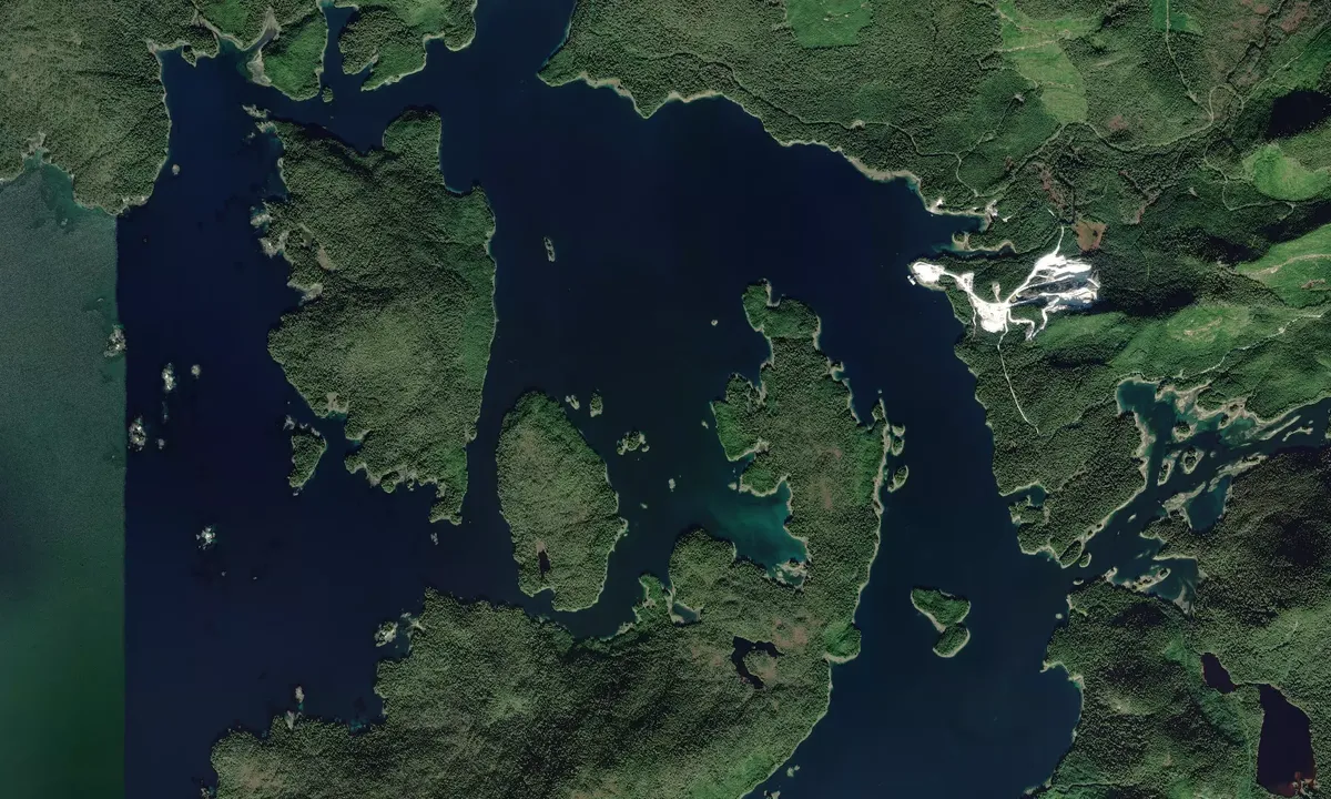 Flyfoto av Divide Island