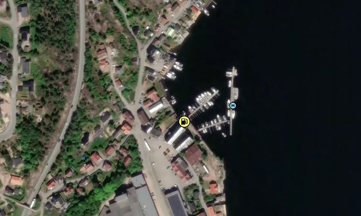 Satelite image of Drivstoff: Svelvik Marina