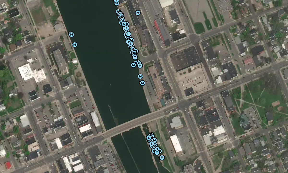 Satelite image of East Wall