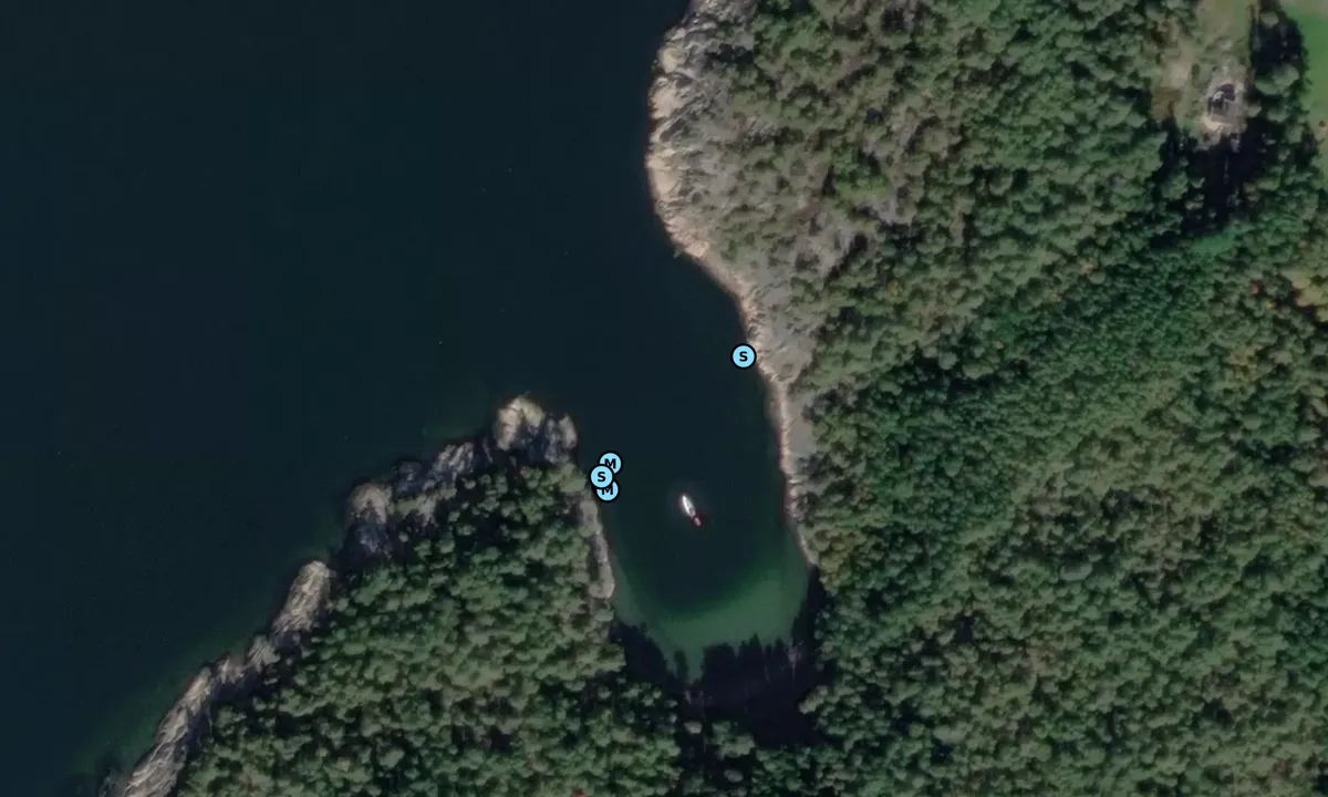 Satelite image of Ekevika