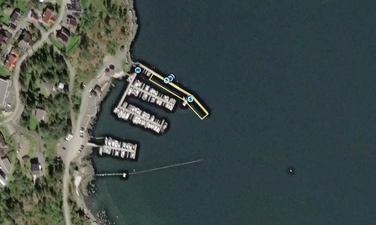 Satelite image of Ekne Småbåthavn