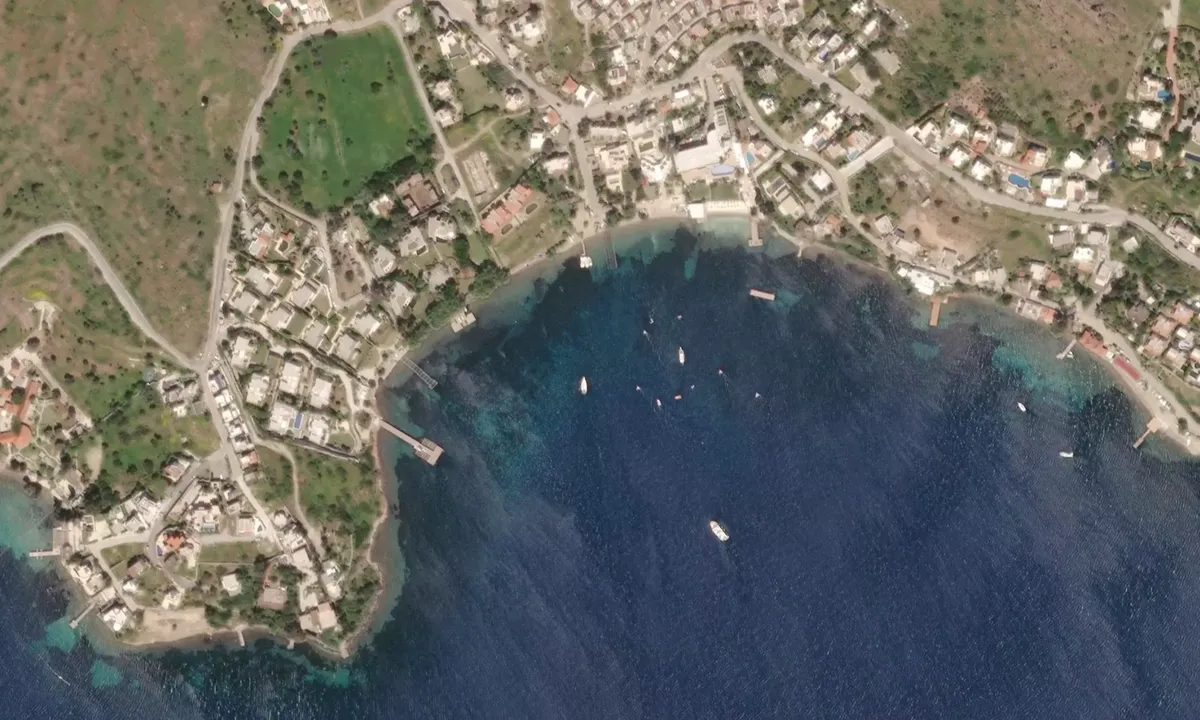Flyfoto av Farmess bay