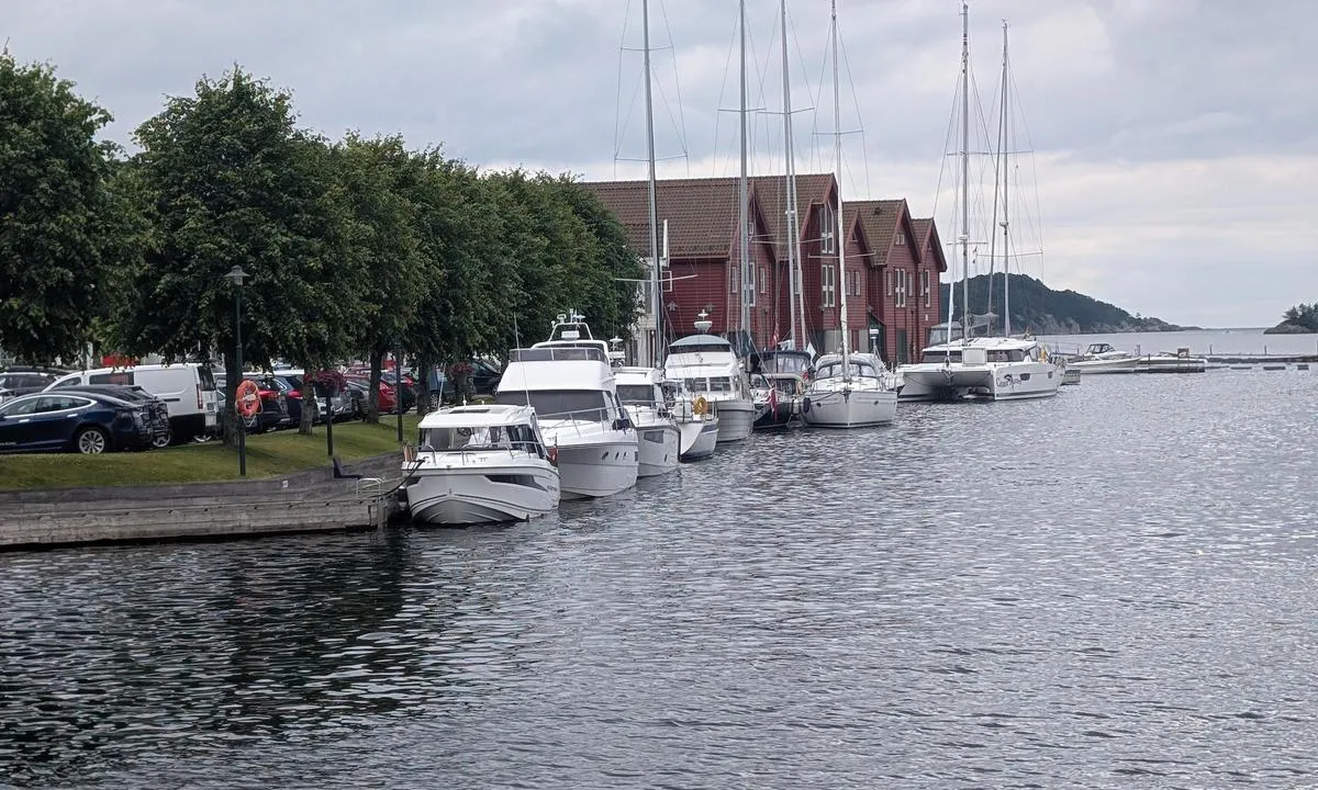 Farsund Gjestehavn - Gåsholmen