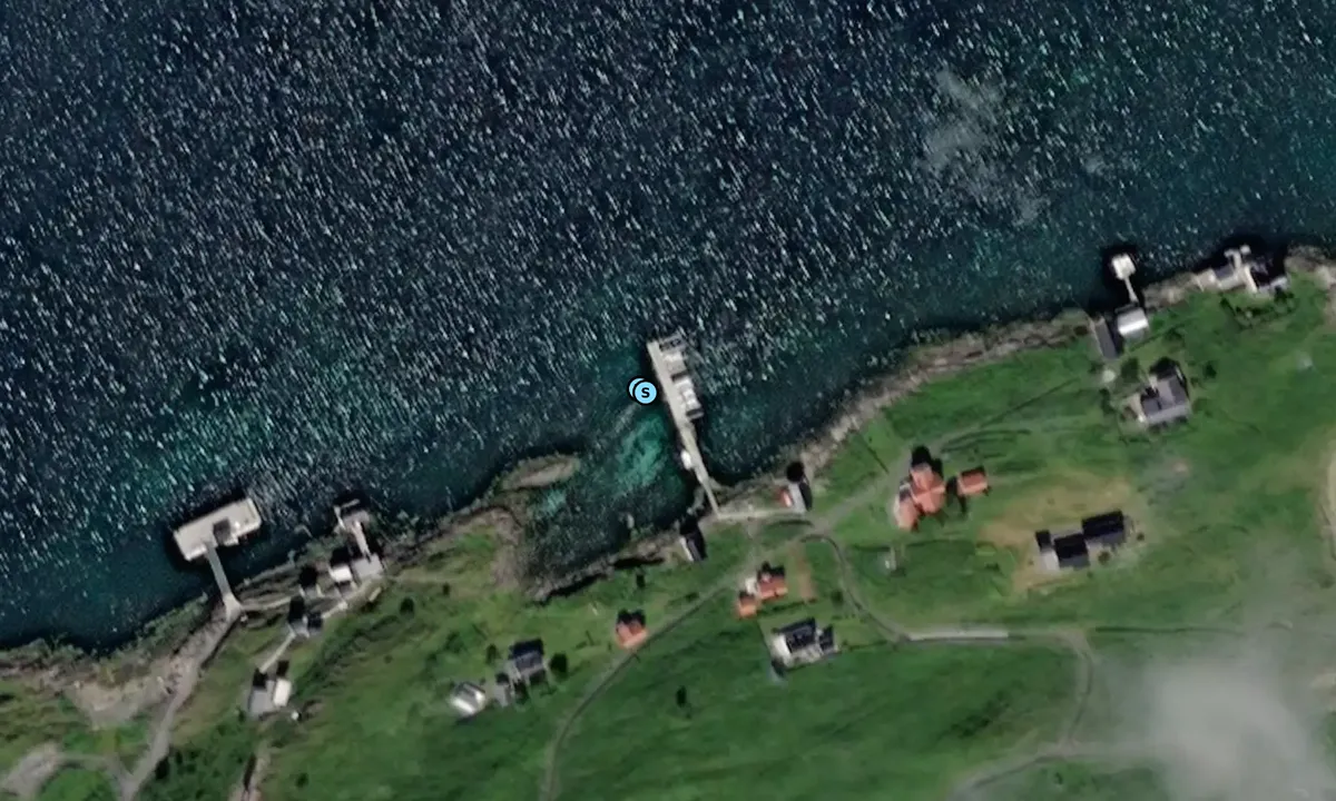 Satelite image of Fleinvær