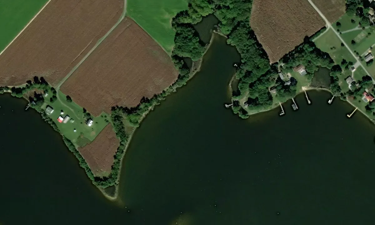 Flyfoto av Flood Point Cove