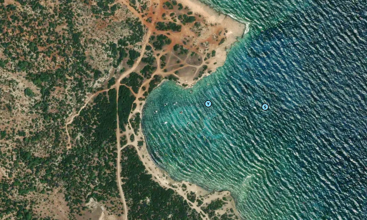 Satelite image of Fontana Amorosa