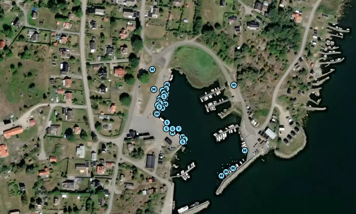 Satelite image of Garpahamnen