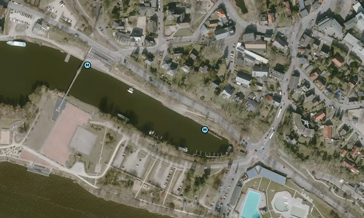 Satelite image of Geestracht Port