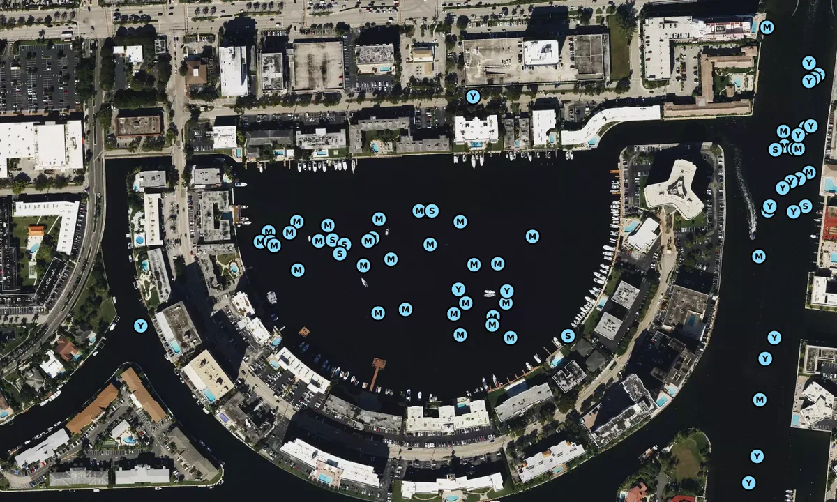Satelite image of Golden Isles Lake