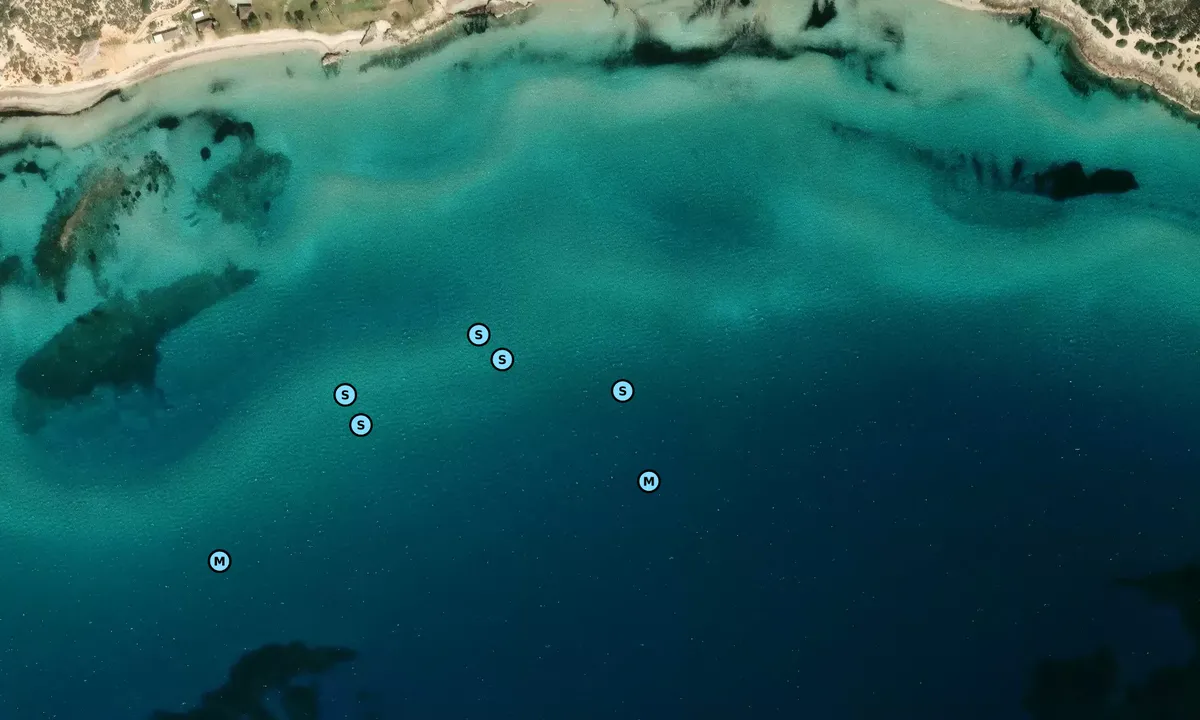 Satelite image of Goldensand Beach