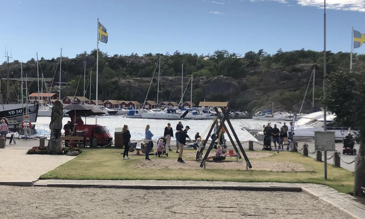 A small playground close to the harbour in Grebbestad.