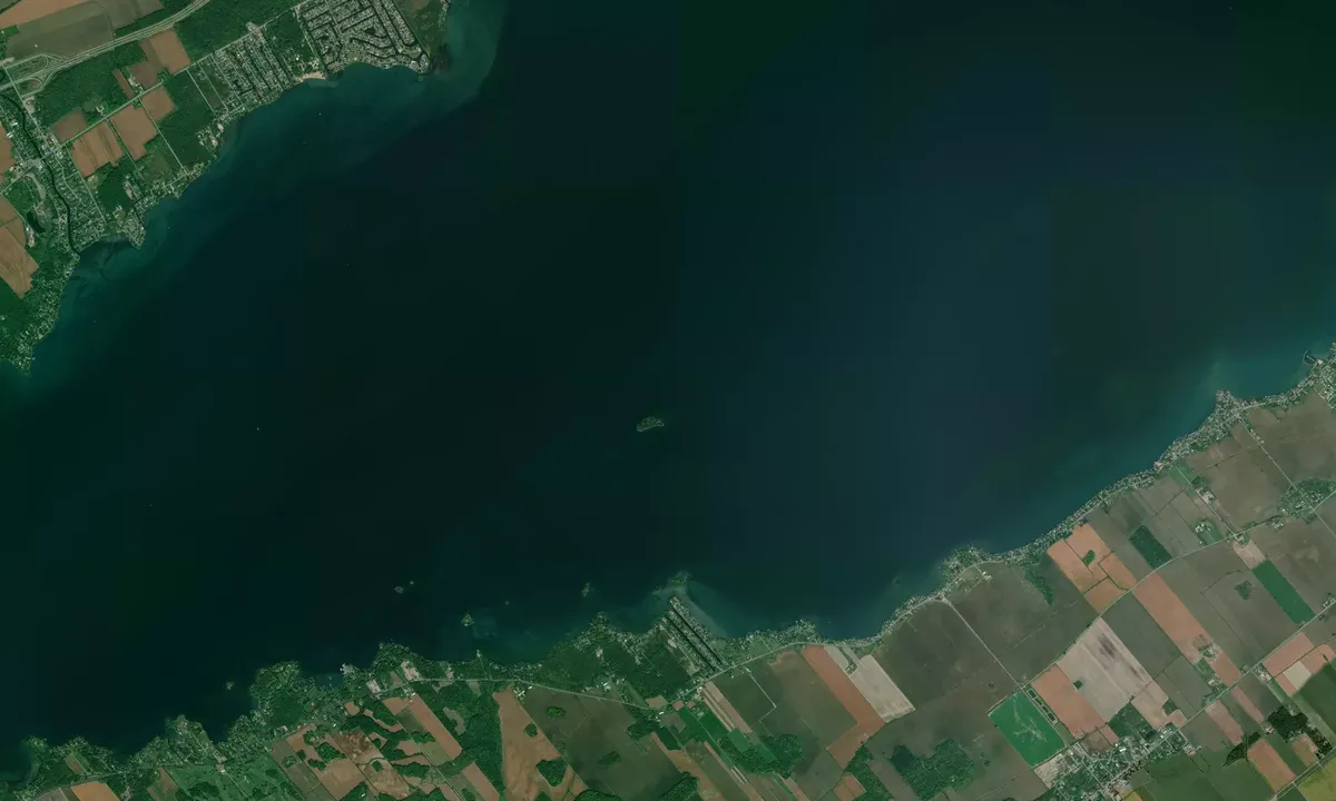 Flyfoto av Grenadier Island