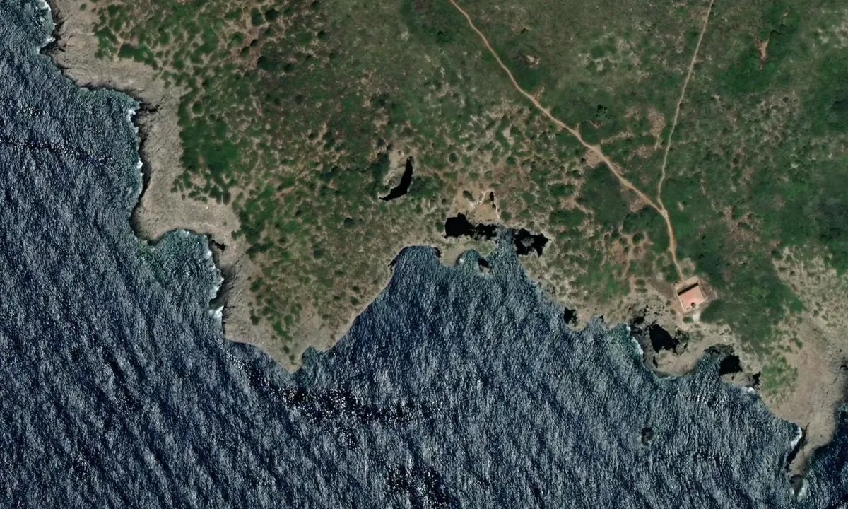 Satelite image of Grottoni