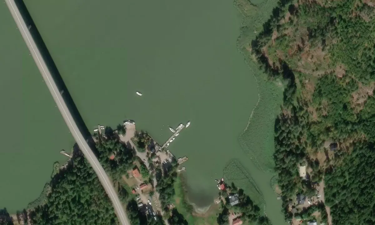 Fuel: Gulf Emsalö: Satelite image of Gulf Emsalö