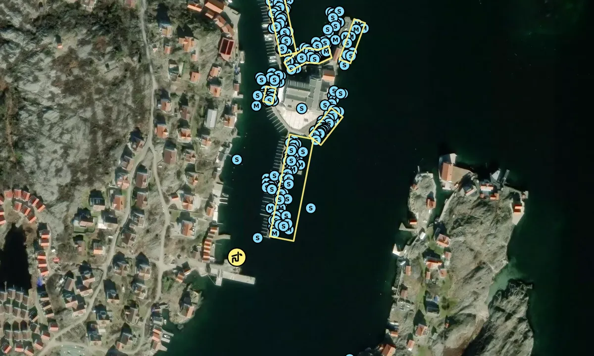 Satelite image of Gullholmens Gästhamn