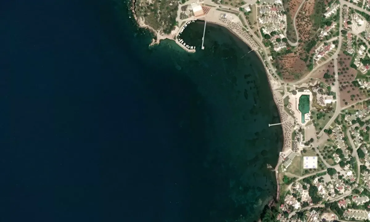 Flyfoto av Güvercin Koyu