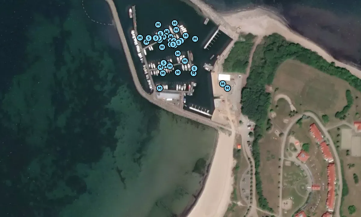 Satelite image of Hafen Glowe