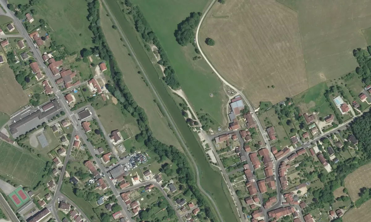 Flyfoto av Halte Fluvial Rolampont