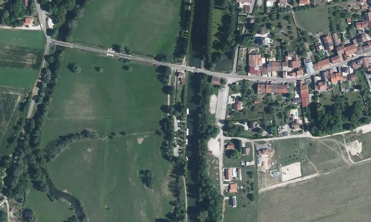 Satelite image of Halte Fluviale Vieville