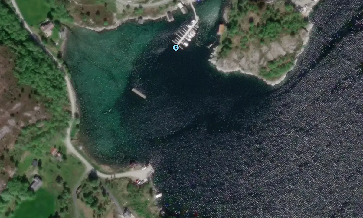 Satelite image of Hamnaholm