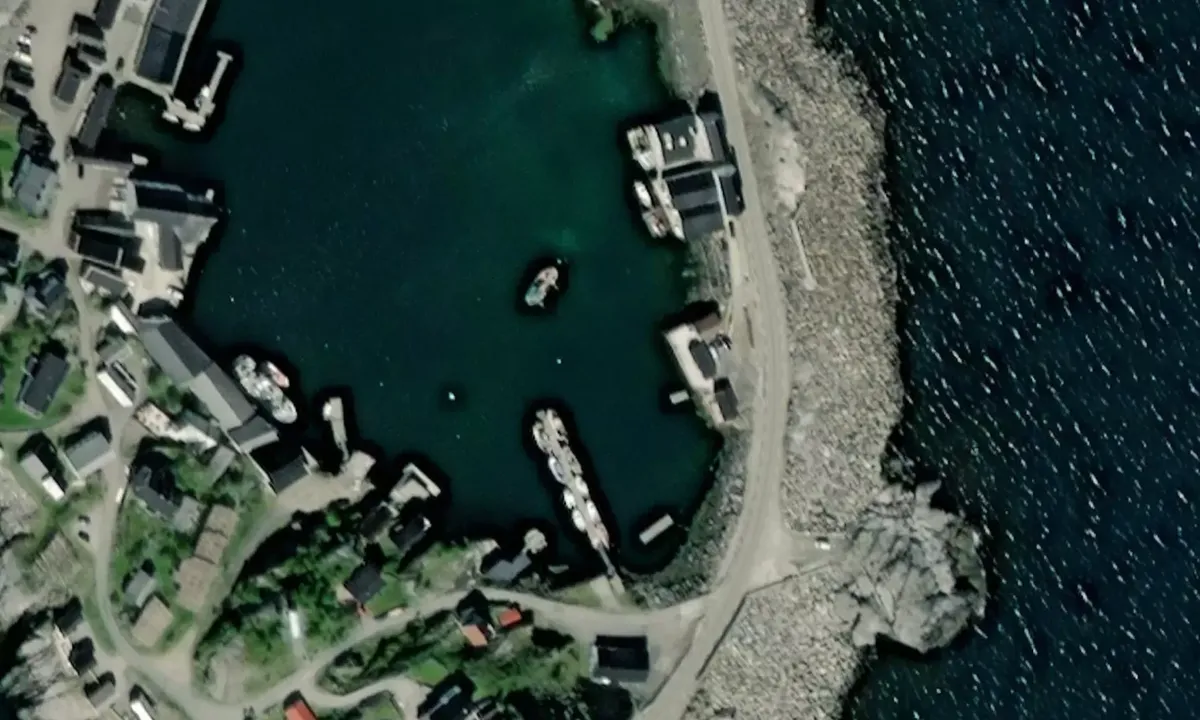 Satelite image of Hamnøy Havn