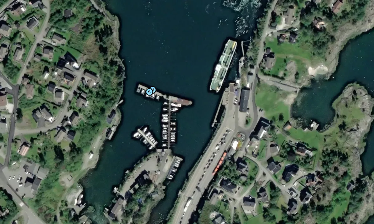 Satelite image of Hatlestrand Båtlag