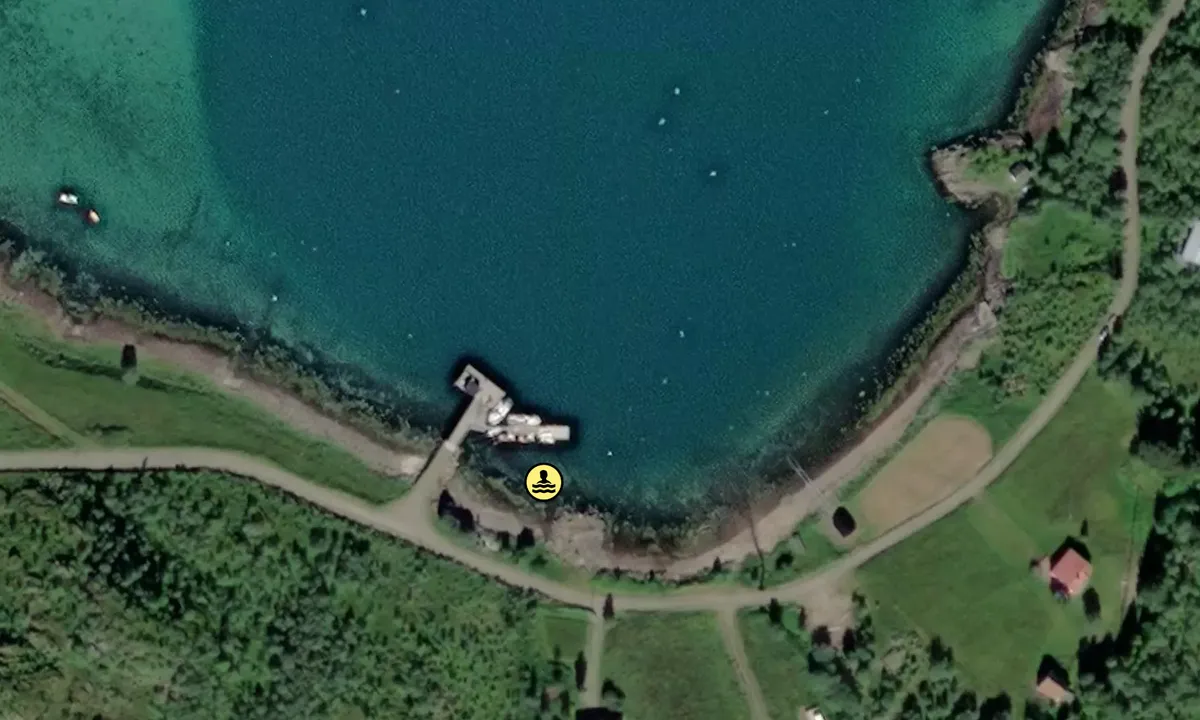 Satelite image of Helgenes kai