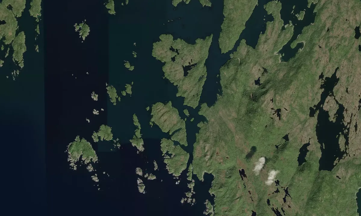 Flyfoto av Hessa Island Cove