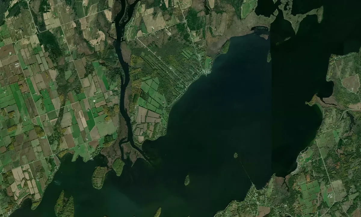 Flyfoto av Hiawatha Nation