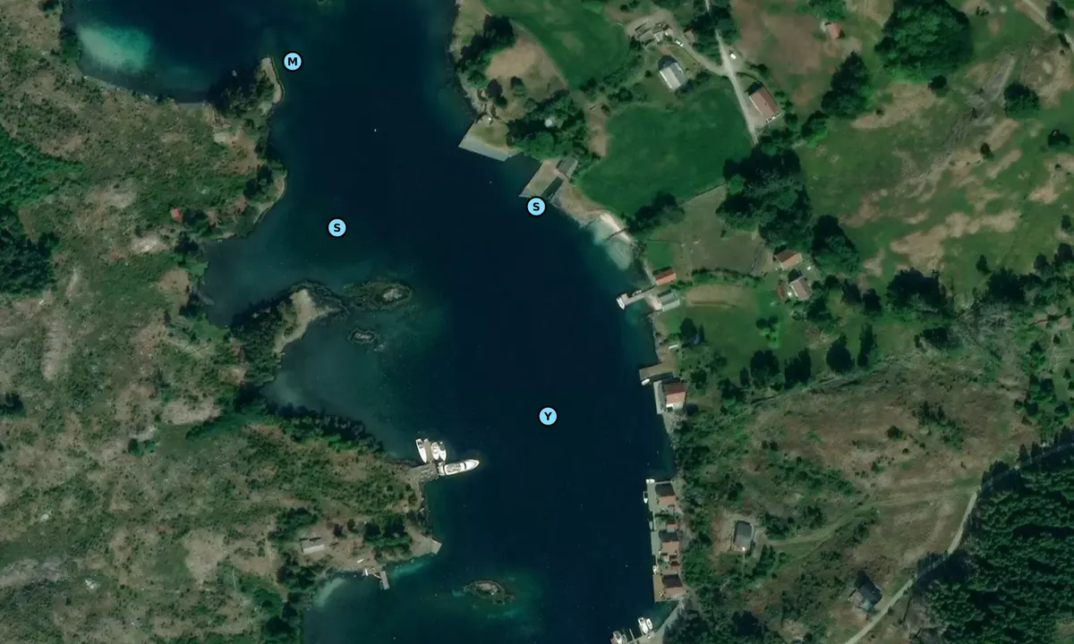 Satelite image of Hidlesundet