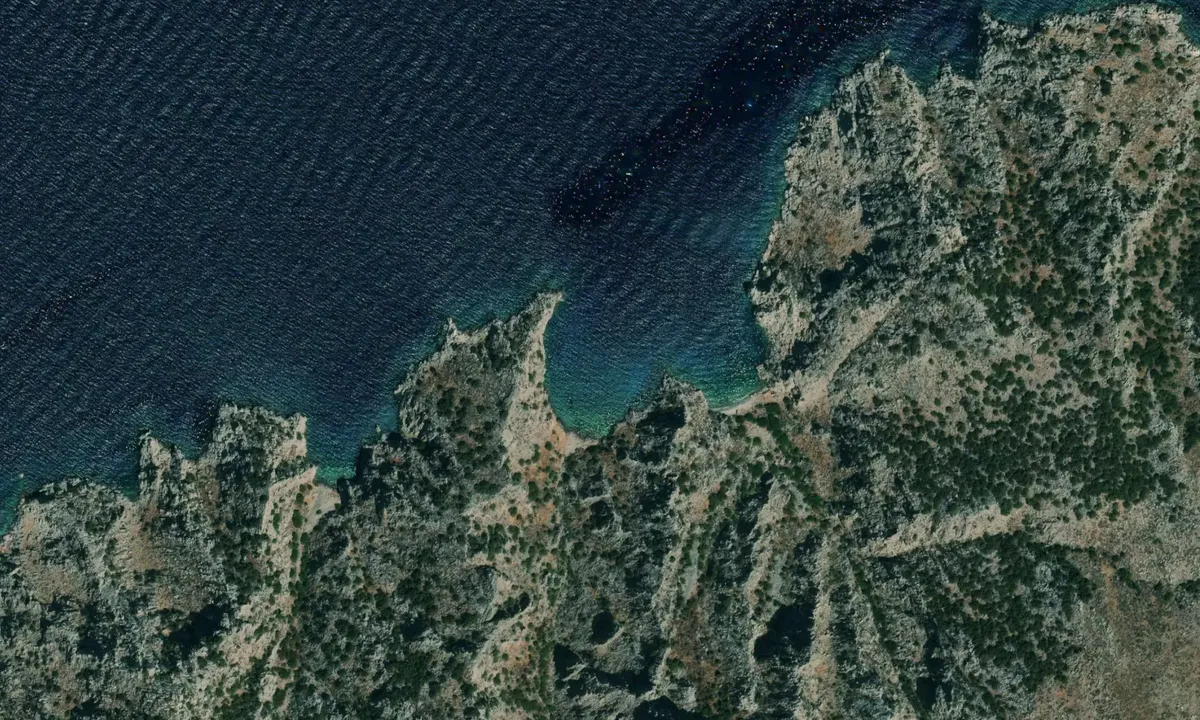 Flyfoto av Hydra