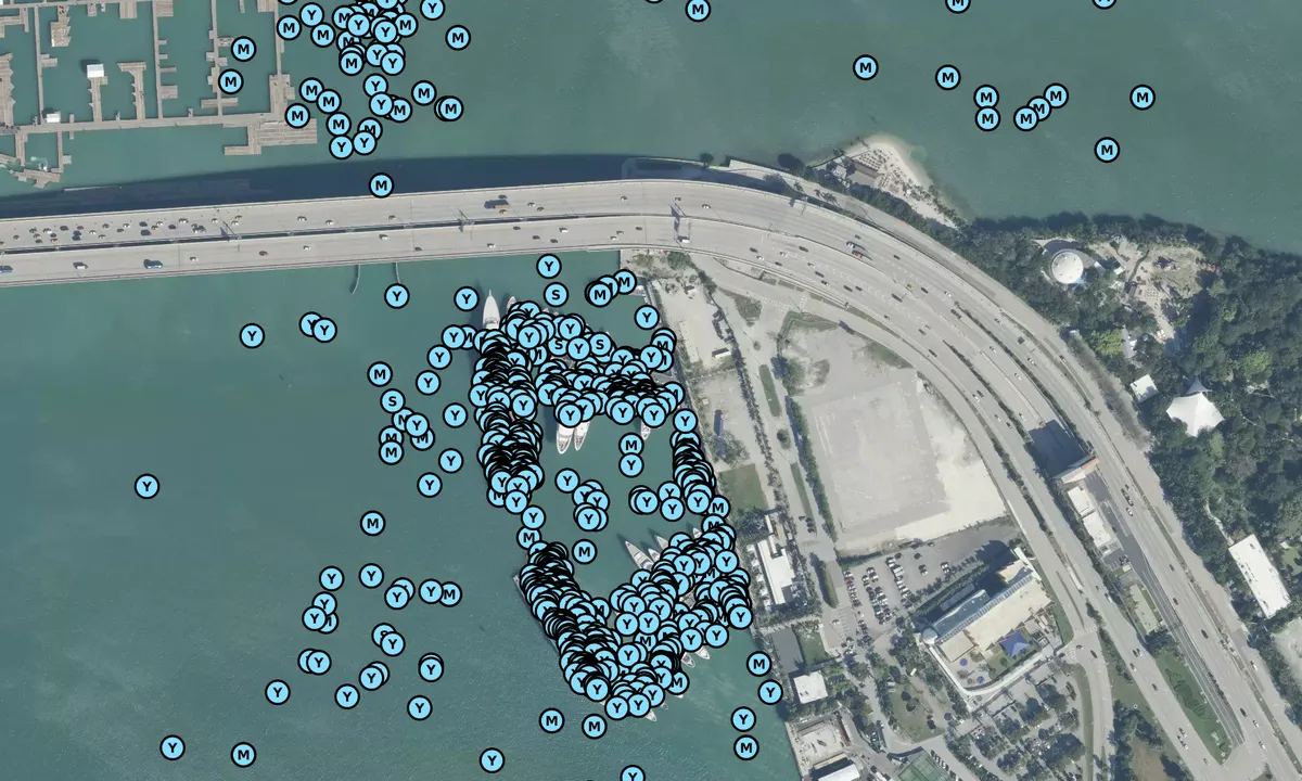 Satelite image of Island Gardens Deep Harbour Marina