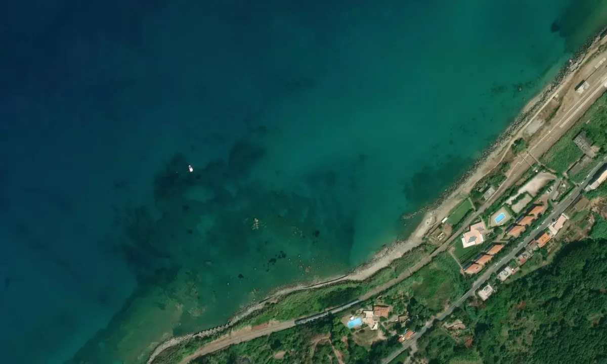 Satelite image of Isolotto dei Gabiani