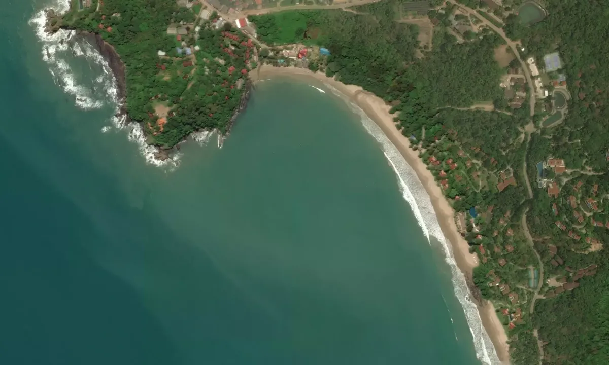 Flyfoto av Kantiang Bay