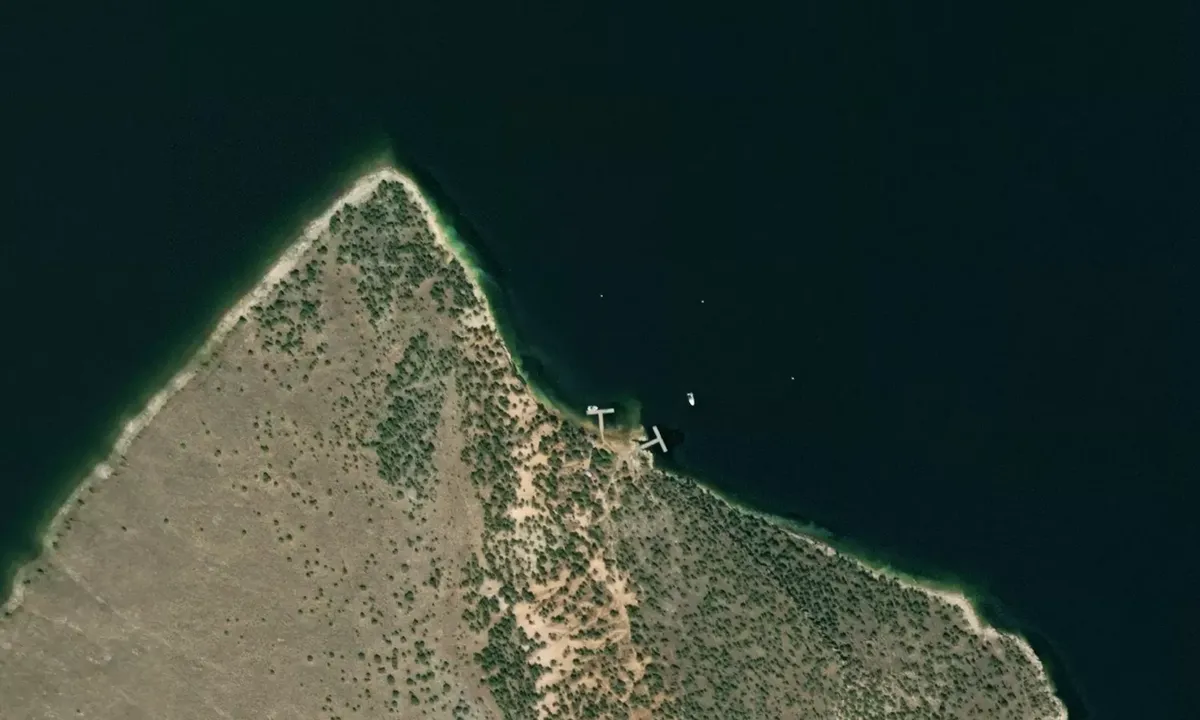 Satelite image of Kingfisher Island
