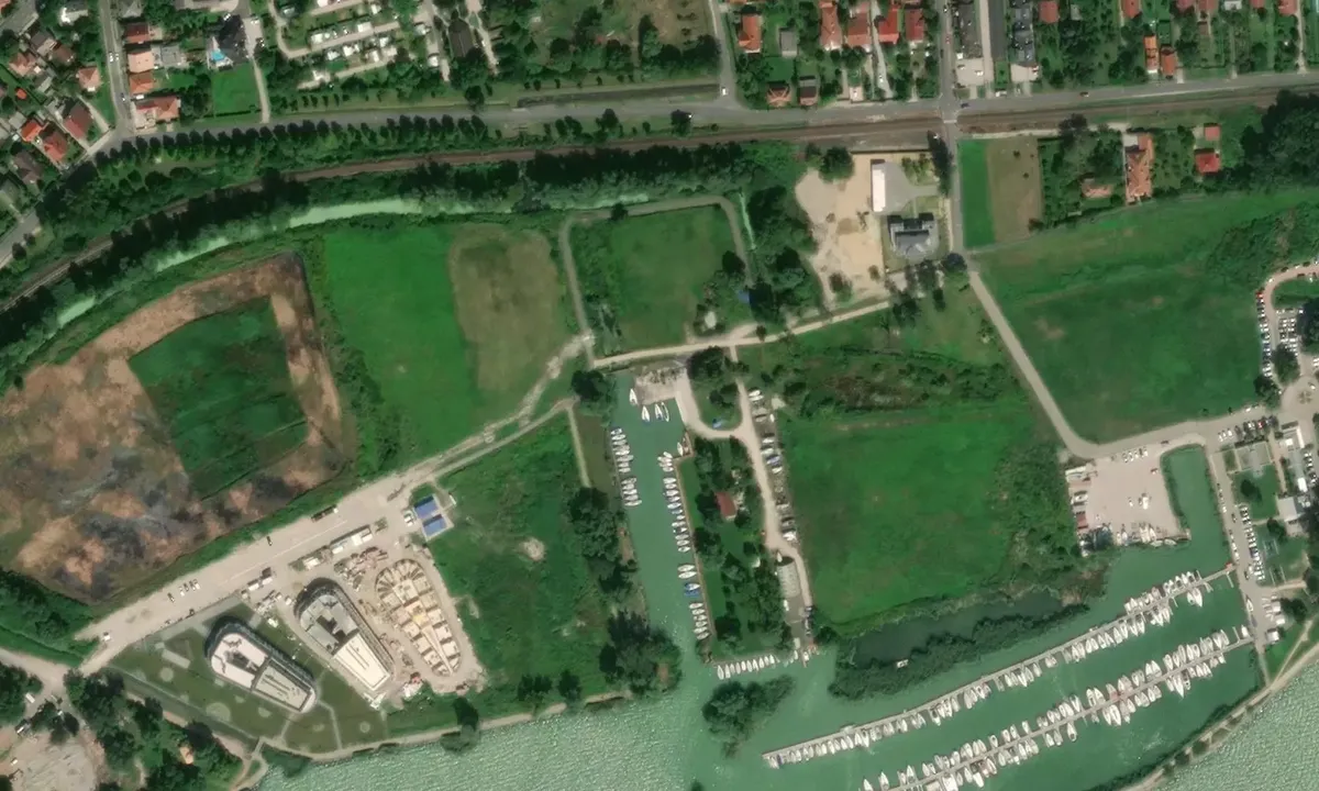 Satelite image of Kjavse Harbor