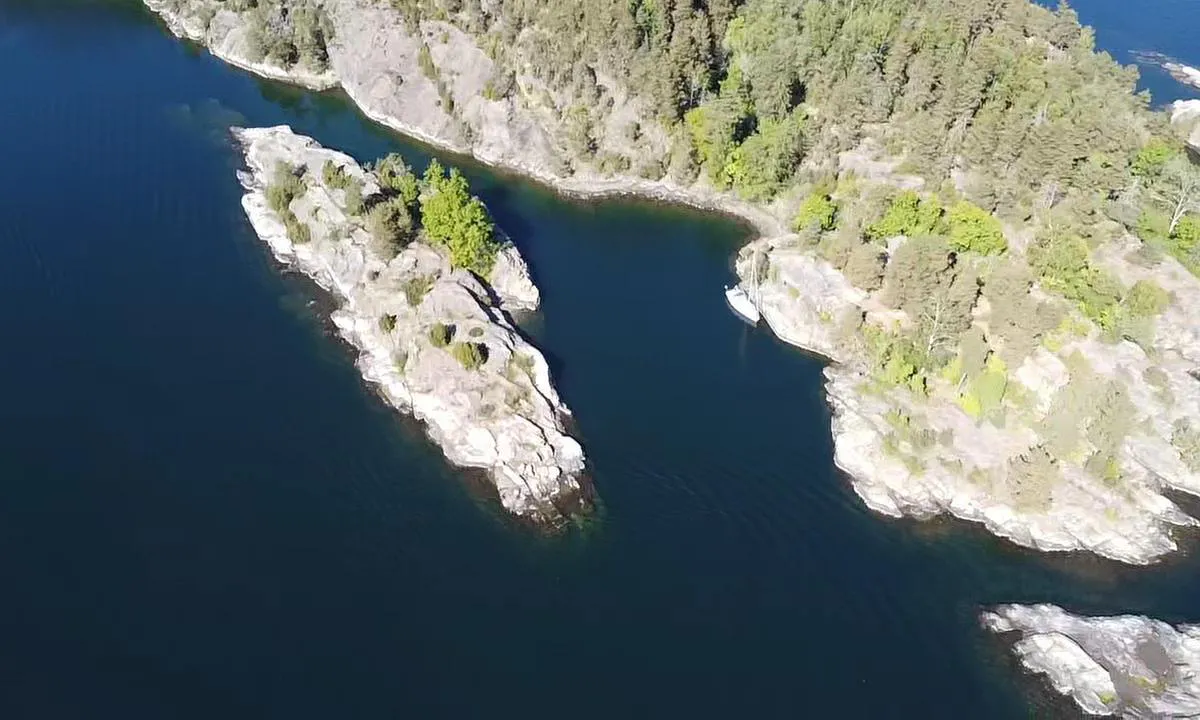 Klauholmen - Pinsehølet