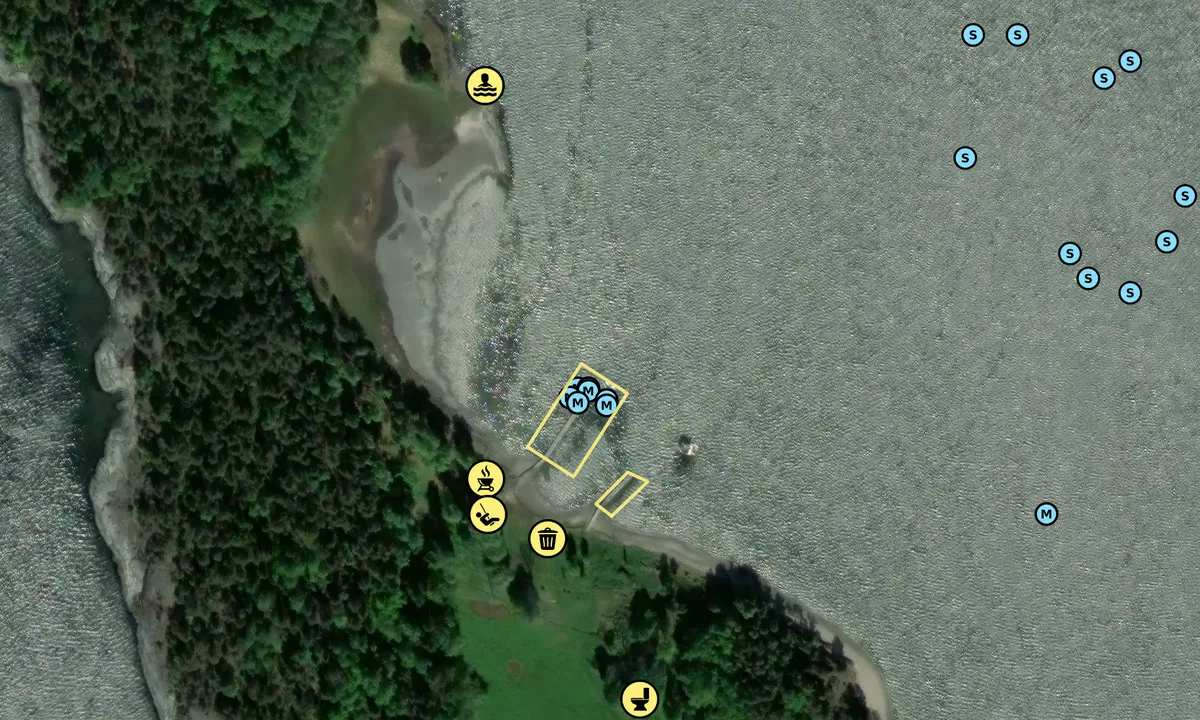 Satelite image of Kommersøya Øst - Grisebukta (Tømmeret)