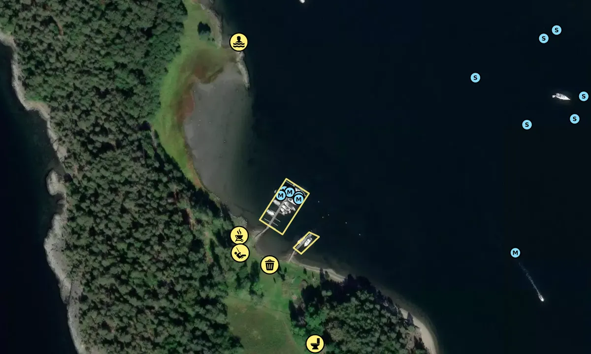 Satelite image of Kommersøya Øst, Grisebukta (Tømmeret)