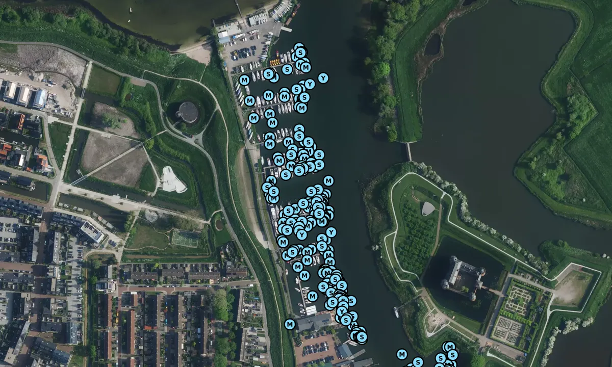 Satelite image of Koninklijke Nederlandsche Zeil and Roeivereeniging