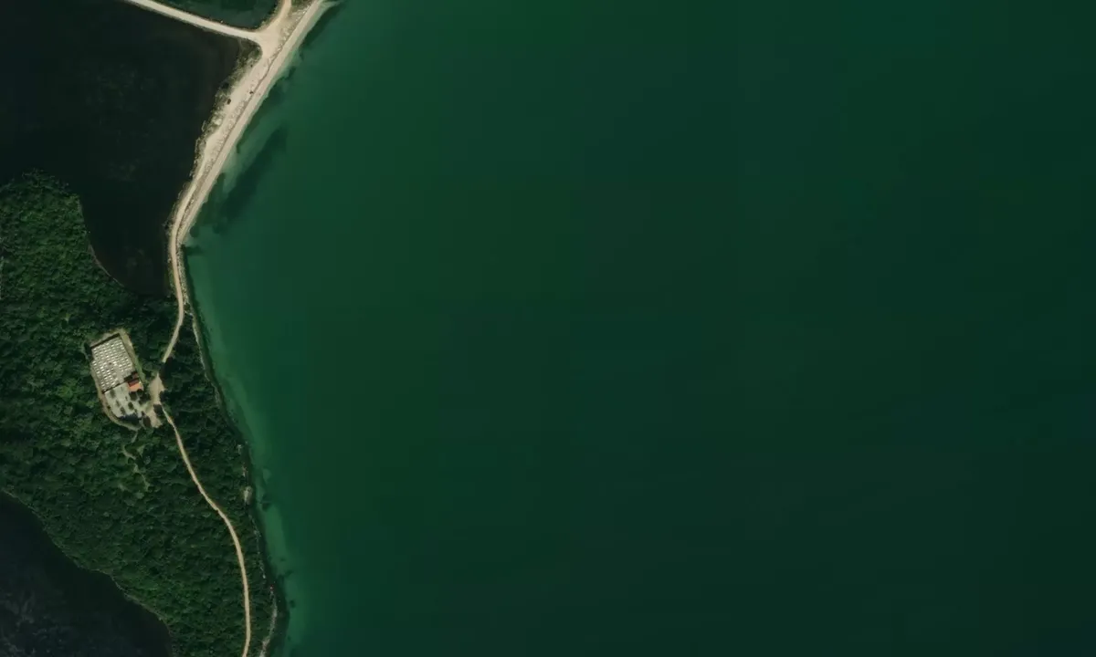 Flyfoto av Koronisia