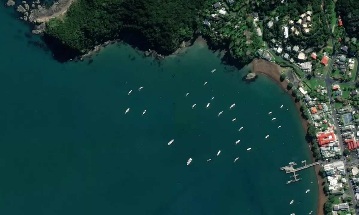 Flyfoto av Kororareka Bay