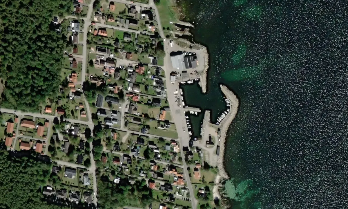 Flyfoto av Krokås Hamn